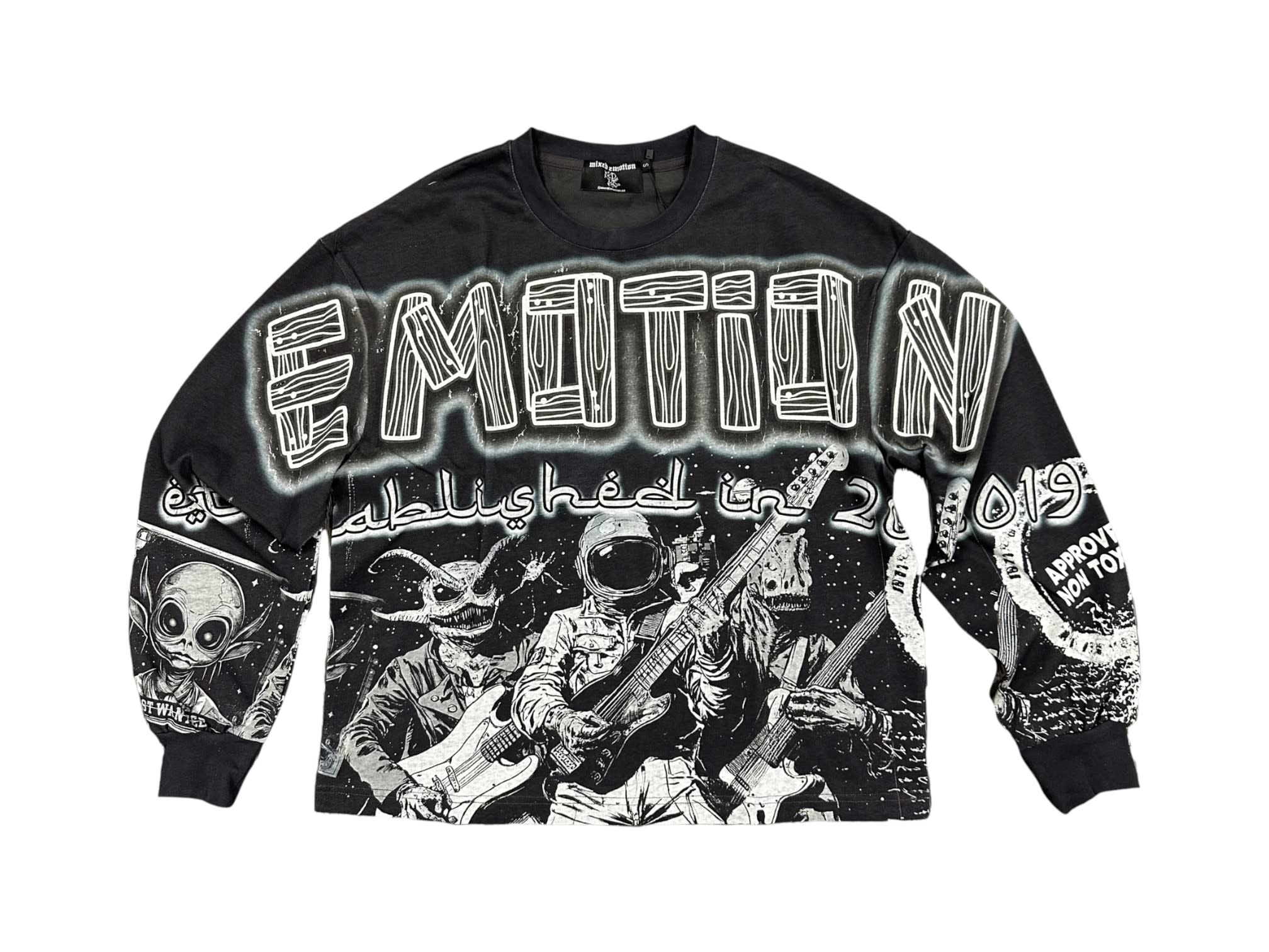 Mixed Emotion Astro L/S Black