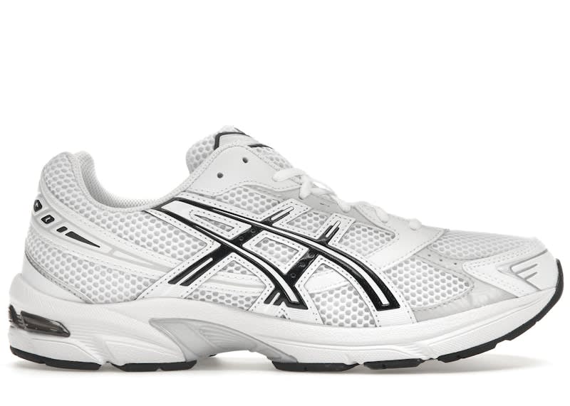 https://res.cloudinary.com/dlqdbsx2k/image/upload/v1774482193/ASICS-Gel-1130-White-Black-Product_au8aew.jpg