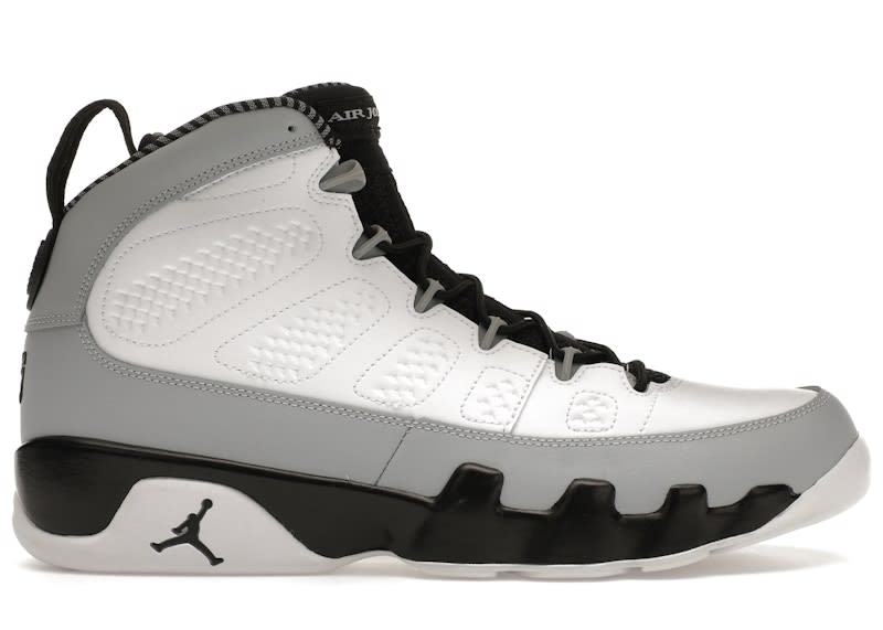 https://res.cloudinary.com/dlqdbsx2k/image/upload/v1770645207/Air-Jordan-9-Retro-Birmingham-Barons-Product_V2_uv73l2.jpg