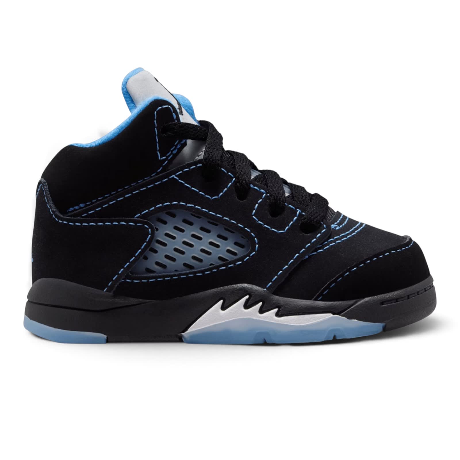 https://res.cloudinary.com/dlqdbsx2k/image/upload/v1787950803/Jordan_5_Retro_Black_University_Blue_2026_TD_kvtv2u.jpg