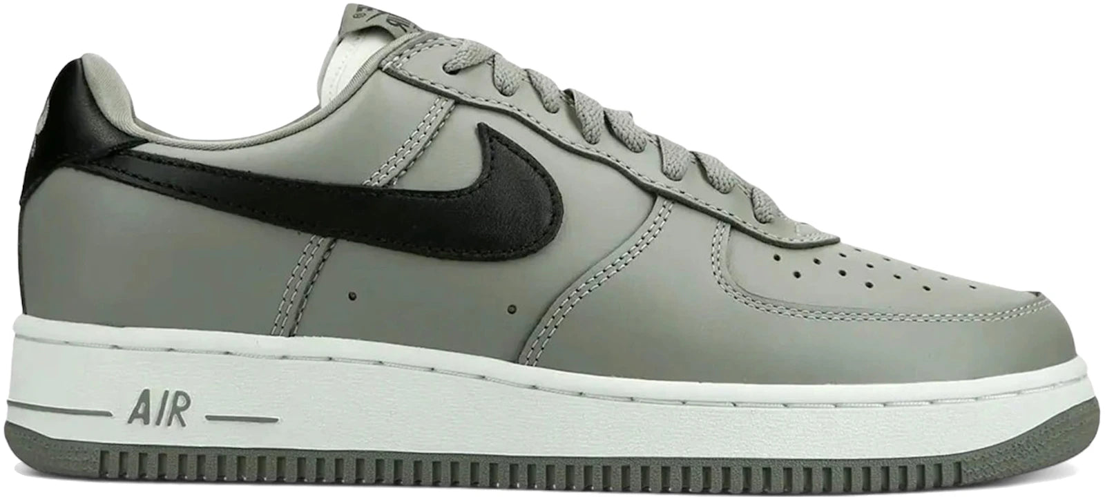 https://images.stockx.com/images/Nike-Air-Force-1-Low-01-Light-Army-Black.jpg?fit=fill&bg=FFFFFF&w=1000&fm=webp&auto=compress&q=90&dpr=2&trim=color&updated_at=1786653069
