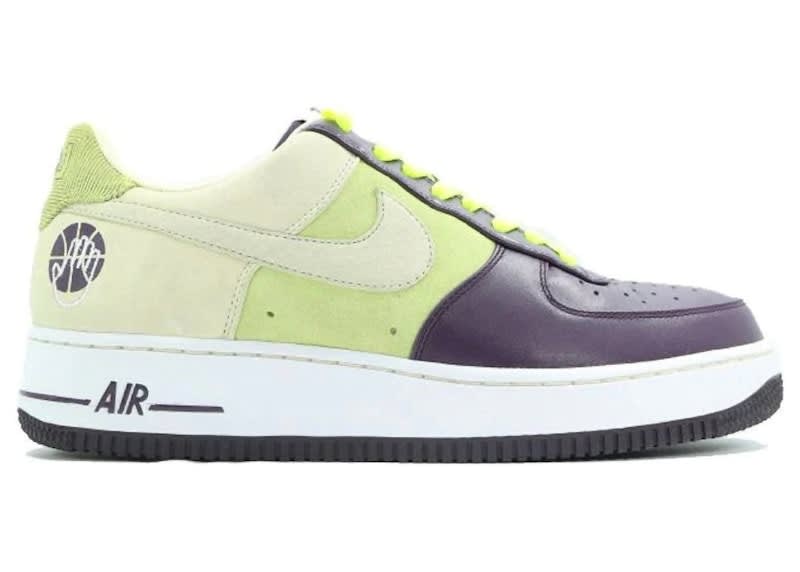 https://res.cloudinary.com/dlqdbsx2k/image/upload/v1773881527/Nike-Air-Force-1-Low-Premium-Bobbito-Aubergine_tigmkx.jpg