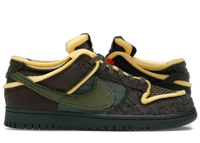 https://res.cloudinary.com/dlqdbsx2k/image/upload/v1765328380/Nike-Dunk-Low-Cactus-Plant-Flea-Market-Swamp-Sponge-Sequoia-Product_p4z17z.jpg