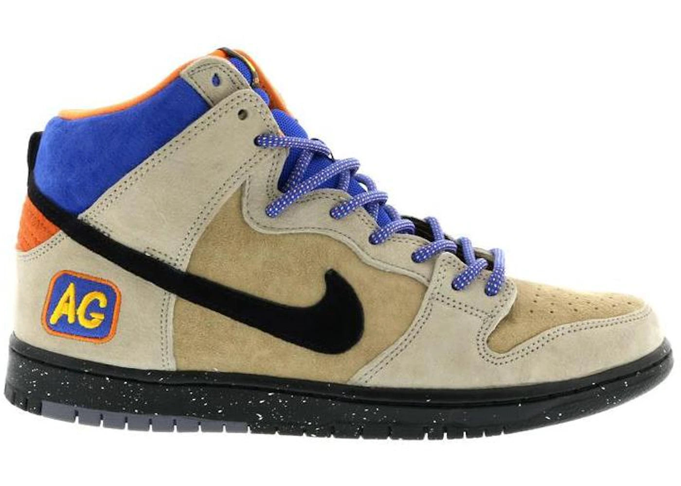 https://images.stockx.com/images/Nike-Dunk-SB-High-Acapulco-Gold-Product.jpg?fit=fill&bg=FFFFFF&w=700&h=500&fm=webp&auto=compress&q=90&dpr=2&trim=color&updated_at=1738193358