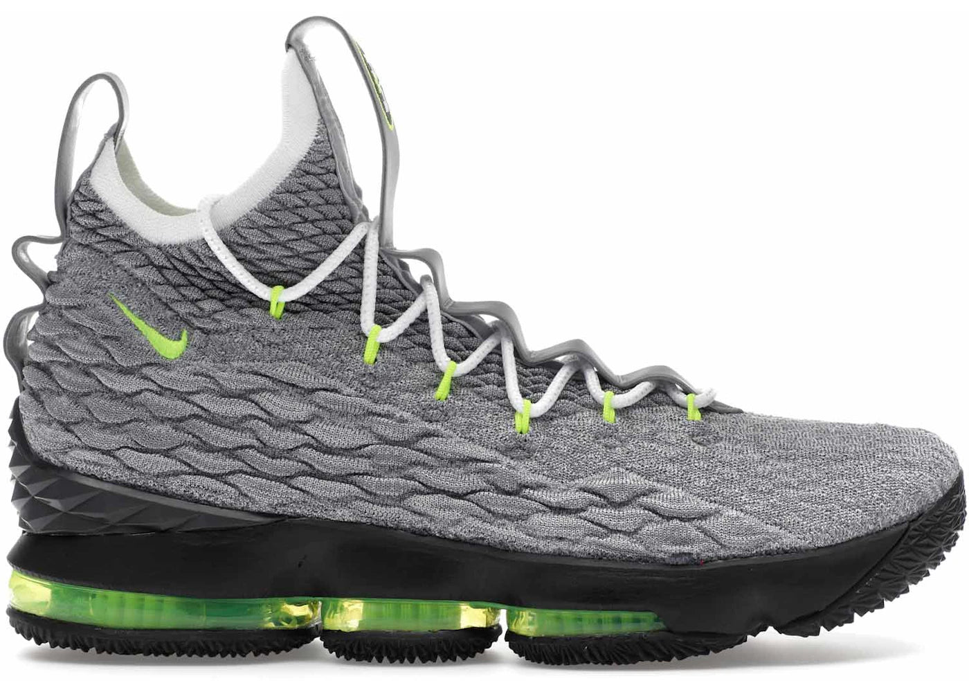 Nike LeBron 15 Air Max 95