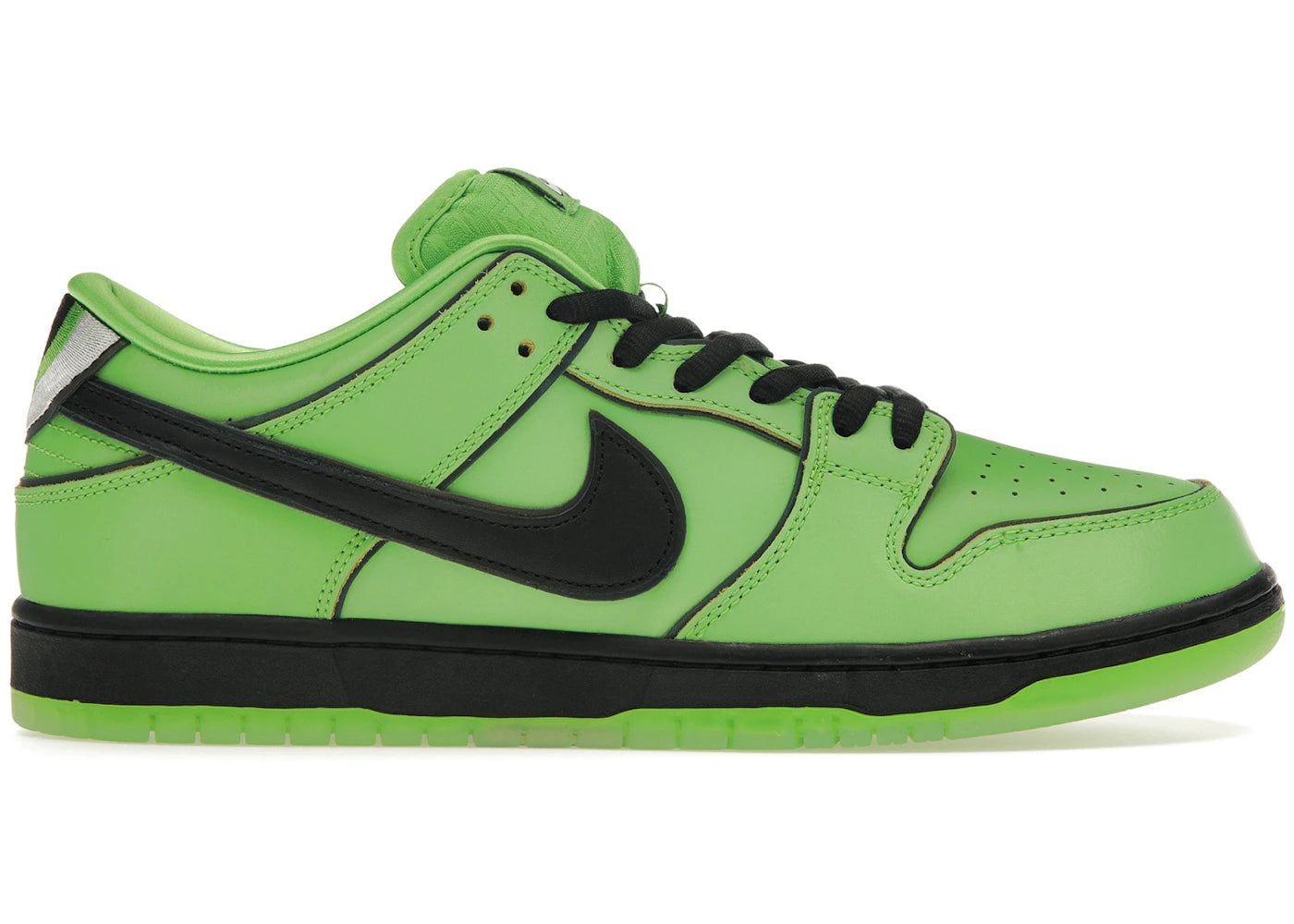 https://images.stockx.com/images/Nike-SB-Dunk-Low-The-Powerpuff-Girls-Buttercup-Product.jpg?fit=fill&bg=FFFFFF&w=700&h=500&fm=webp&auto=compress&q=90&dpr=2&trim=color&updated_at=1738193358