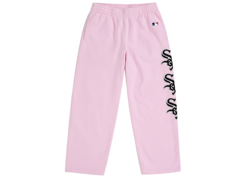 https://res.cloudinary.com/dlqdbsx2k/image/upload/v1767412981/Supreme-Chicago-White-Sox-Sweatpant-Light-Pink-Product-2_xgzcmn.jpg