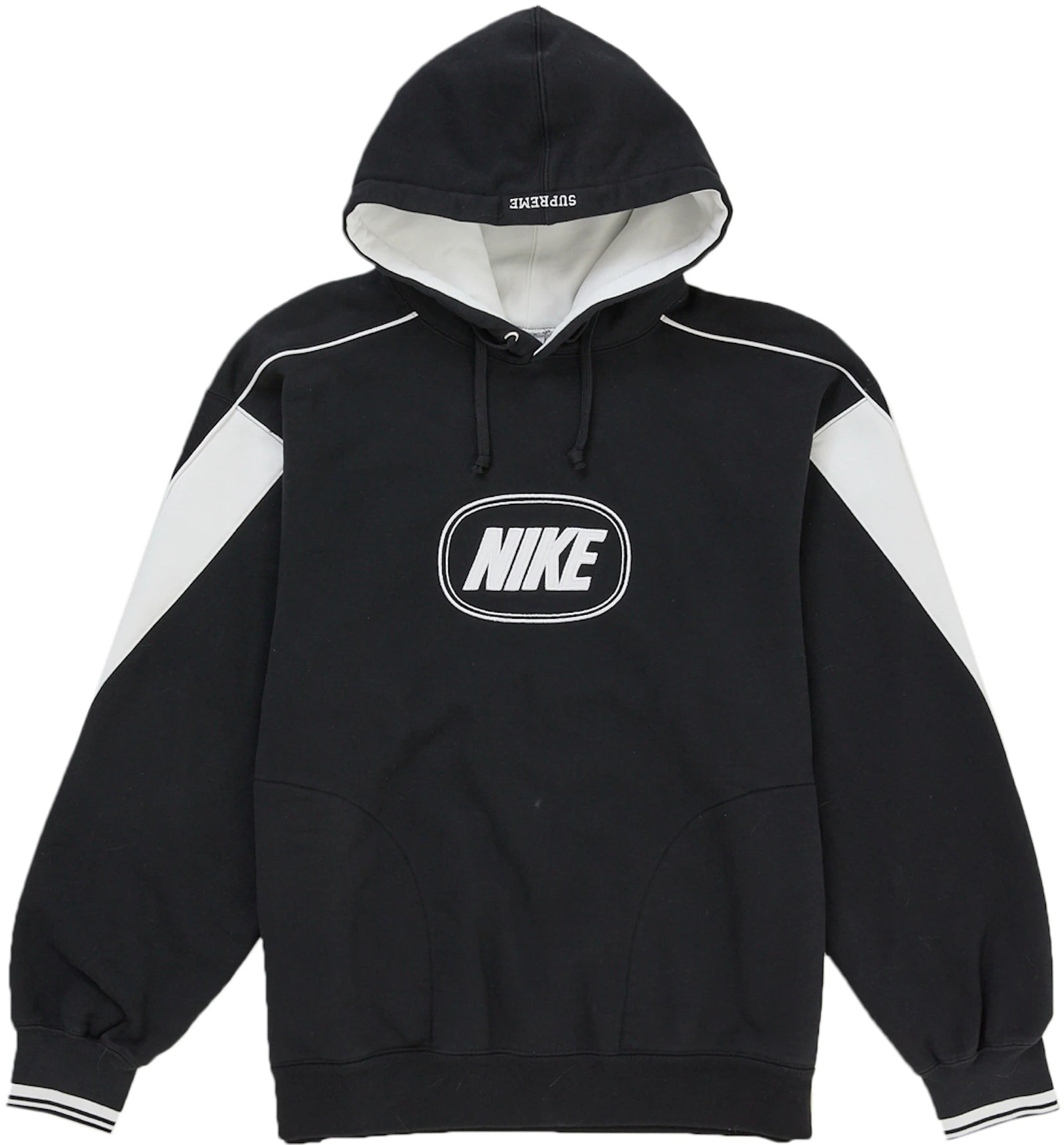 https://images.stockx.com/images/Supreme-Nike-Hooded-Sweatshirt-FW26-Black-Product.jpg?fit=fill&bg=FFFFFF&w=1000&fm=webp&auto=compress&q=90&dpr=2&trim=color&updated_at=1790260977