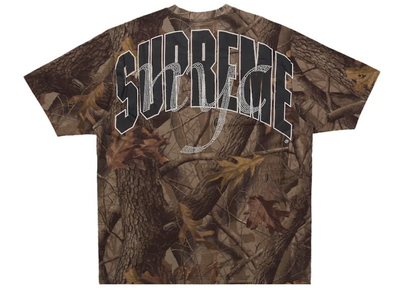https://res.cloudinary.com/dlqdbsx2k/image/upload/v1781749167/Supreme-Rhinestone-Script-S-S-Top-Camo-Product_vuirpc.jpg