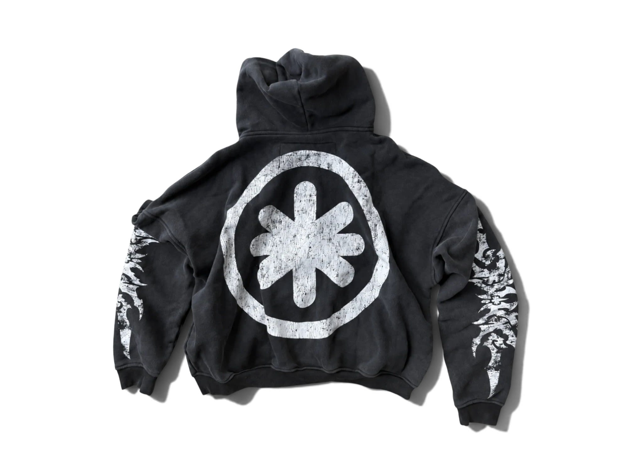 https://res.cloudinary.com/dlqdbsx2k/image/upload/v1790537756/VINTAGE_GRUNGE_HOODIE_BLACK_-2_rr1coo.jpg