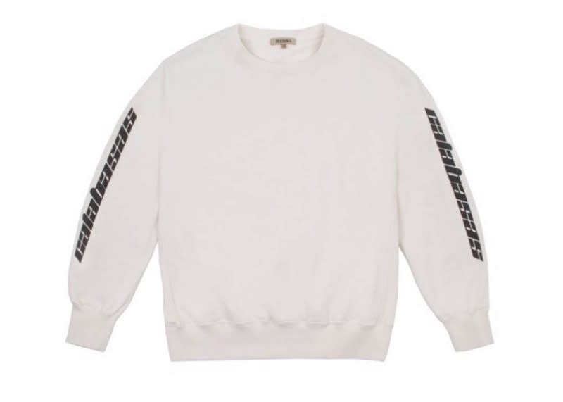 https://res.cloudinary.com/dlqdbsx2k/image/upload/v1761842517/Yeezy-Season-4-Calabasas-Crewneck-Birch_ttqvo1.jpg