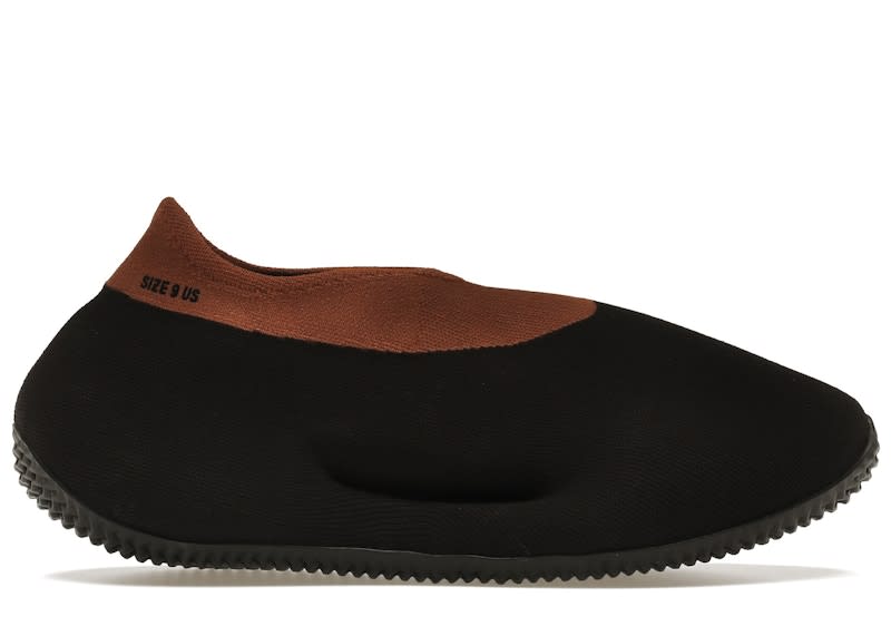 https://res.cloudinary.com/dlqdbsx2k/image/upload/v1742097547/adidas-Yeezy-Knit-RNR-Stone-Carbon-Product_henipt.jpg