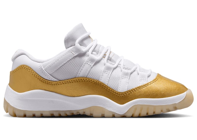 https://res.cloudinary.com/dlqdbsx2k/image/upload/v1781013112/air-jordan-11-retro-low-mothers-day-ps_kfe1ku.jpg