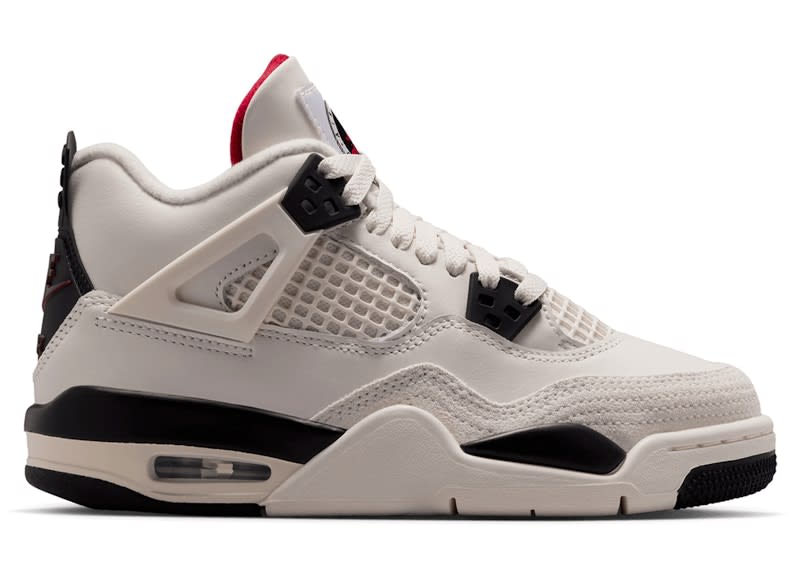 https://res.cloudinary.com/dlqdbsx2k/image/upload/v1768956704/air-jordan-4-retro-flight-club-gs_wbuipg.jpg
